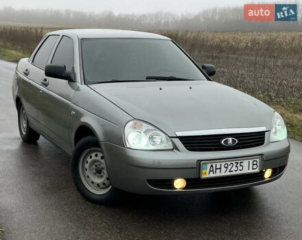 Серый ВАЗ 2170 Priora, объемом двигателя 1.6 л и пробегом 90 тыс. км за 2800 $, фото 1 на Automoto.ua