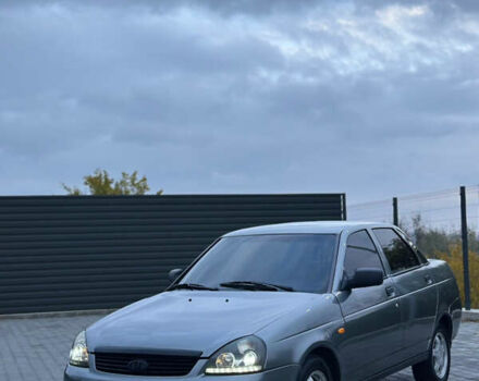 Серый ВАЗ 2170 Priora, объемом двигателя 1.6 л и пробегом 193 тыс. км за 2900 $, фото 1 на Automoto.ua