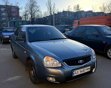 Серый ВАЗ 2170 Priora, объемом двигателя 1.6 л и пробегом 290 тыс. км за 1650 $, фото 1 на Automoto.ua