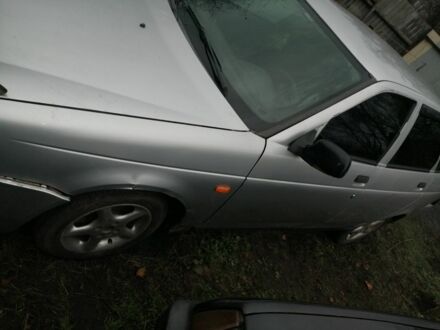 Сірий ВАЗ 2170 Priora, об'ємом двигуна 1 л та пробігом 157 тис. км за 1089 $, фото 1 на Automoto.ua