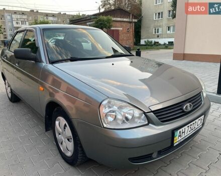 Серый ВАЗ 2170 Priora, объемом двигателя 1.6 л и пробегом 156 тыс. км за 2650 $, фото 1 на Automoto.ua