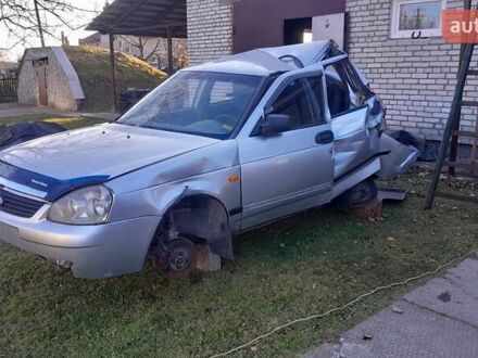 Серый ВАЗ 2170 Priora, объемом двигателя 1.6 л и пробегом 280 тыс. км за 1000 $, фото 1 на Automoto.ua