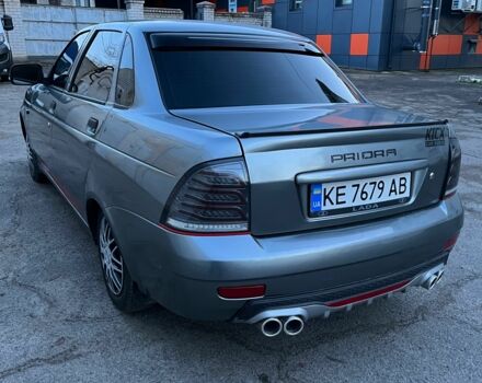 Серый ВАЗ 2170 Priora, объемом двигателя 1.6 л и пробегом 210 тыс. км за 3000 $, фото 1 на Automoto.ua