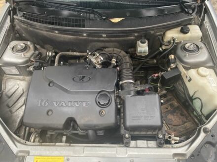 Серый ВАЗ 2170 Priora, объемом двигателя 1.6 л и пробегом 150 тыс. км за 3200 $, фото 1 на Automoto.ua