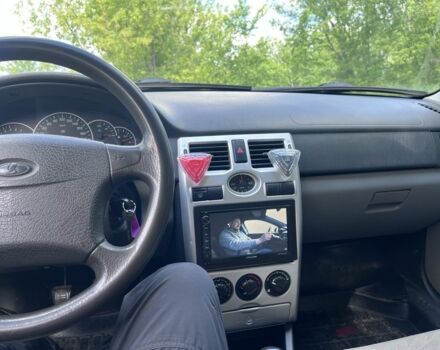 Серый ВАЗ 2170 Priora, объемом двигателя 1.6 л и пробегом 160 тыс. км за 2200 $, фото 1 на Automoto.ua