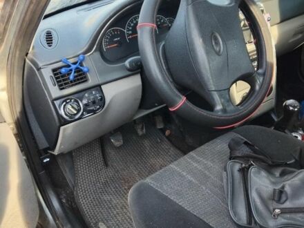 Серый ВАЗ 2170 Priora, объемом двигателя 1 л и пробегом 1 тыс. км за 1550 $, фото 1 на Automoto.ua