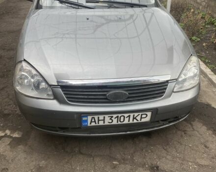Серый ВАЗ 2170 Priora, объемом двигателя 1.6 л и пробегом 214 тыс. км за 2100 $, фото 1 на Automoto.ua