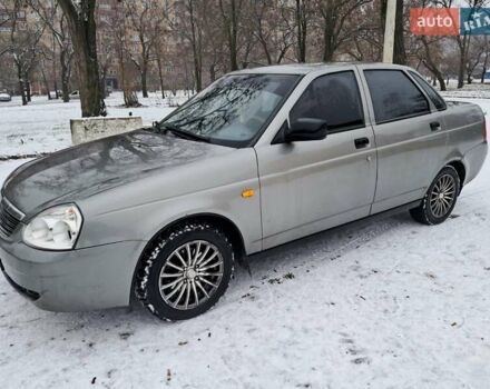 Сірий ВАЗ 2170 Priora, об'ємом двигуна 1.6 л та пробігом 160 тис. км за 2950 $, фото 1 на Automoto.ua