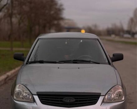 Серый ВАЗ 2170 Priora, объемом двигателя 1.6 л и пробегом 198 тыс. км за 2000 $, фото 1 на Automoto.ua