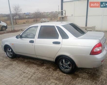 Серый ВАЗ 2170 Priora, объемом двигателя 1.6 л и пробегом 160 тыс. км за 2100 $, фото 1 на Automoto.ua