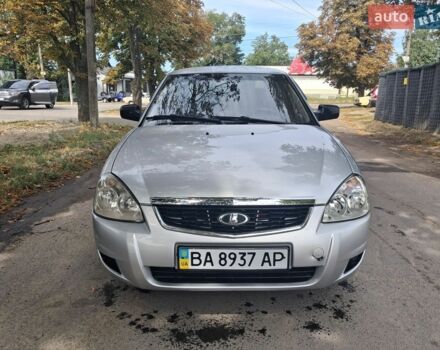 Сірий ВАЗ 2170 Priora, об'ємом двигуна 1.6 л та пробігом 193 тис. км за 2000 $, фото 1 на Automoto.ua