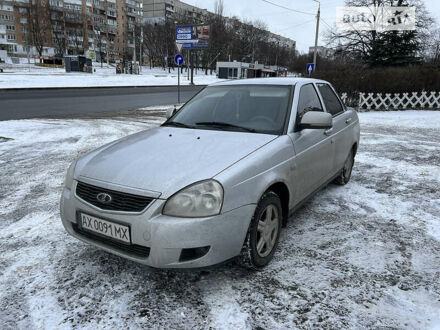 ВАЗ 2170 2008 у Харкові на Automoto.ua Сірий ВАЗ 2170, об'ємом двигуна 0 л та пробігом 180 тис. км за 3000 $, фото 1 на Automoto.ua