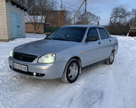 Серый ВАЗ 2170 Priora, объемом двигателя 1.6 л и пробегом 140 тыс. км за 3000 $, фото 1 на Automoto.ua