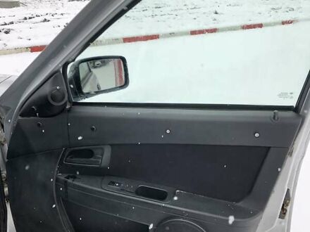ВАЗ 2170 2008 у Чернівцях на Automoto.ua Сірий ВАЗ 2170, об'ємом двигуна 1.6 л та пробігом 195 тис. км за 3000 $, фото 1 на Automoto.ua