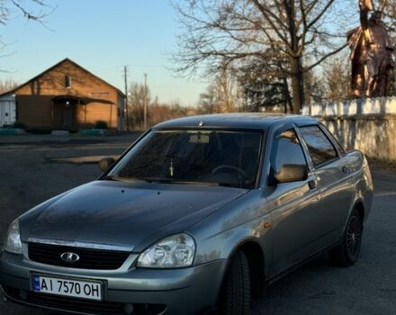 Серый ВАЗ 2170 Priora, объемом двигателя 1.6 л и пробегом 165 тыс. км за 2150 $, фото 1 на Automoto.ua