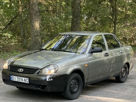 Серый ВАЗ 2170 Priora, объемом двигателя 1.6 л и пробегом 2 тыс. км за 2000 $, фото 1 на Automoto.ua