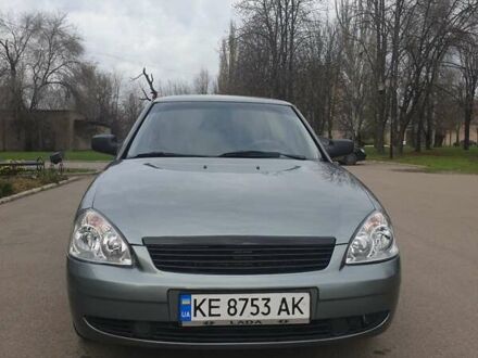 Серый ВАЗ 2170 Priora, объемом двигателя 1.6 л и пробегом 198 тыс. км за 2400 $, фото 1 на Automoto.ua