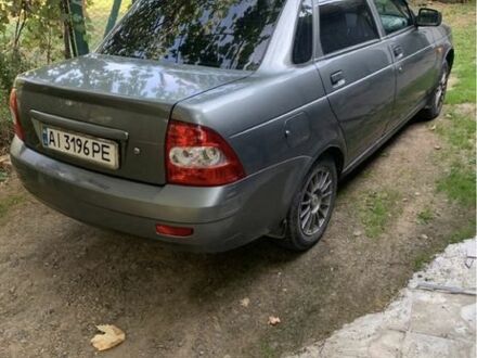 Серый ВАЗ 2170 Priora, объемом двигателя 1.6 л и пробегом 240 тыс. км за 1800 $, фото 1 на Automoto.ua