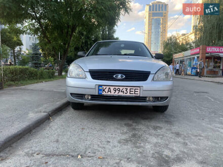 ВАЗ 2170 Priora 2008 у Києві на Automoto.ua Сірий ВАЗ 2170 Priora, об'ємом двигуна 1.6 л та пробігом 159 тис. км за 2750 $, фото 1 на Automoto.ua