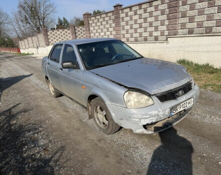 Серый ВАЗ 2170 Priora, объемом двигателя 1.6 л и пробегом 250 тыс. км за 999 $, фото 1 на Automoto.ua