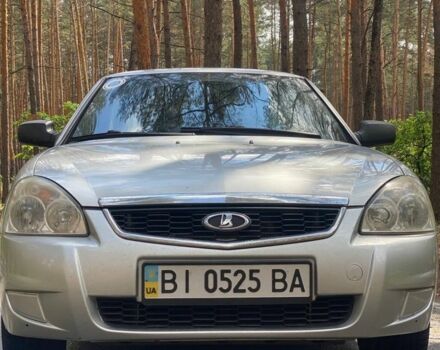 Серый ВАЗ 2170 Priora, объемом двигателя 1.6 л и пробегом 180 тыс. км за 3400 $, фото 1 на Automoto.ua