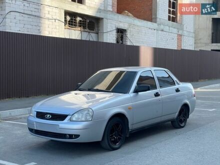 Сірий ВАЗ 2170 Priora, об'ємом двигуна 1.6 л та пробігом 193 тис. км за 2300 $, фото 1 на Automoto.ua