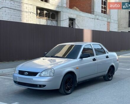 Сірий ВАЗ 2170 Priora, об'ємом двигуна 1.6 л та пробігом 193 тис. км за 2300 $, фото 1 на Automoto.ua