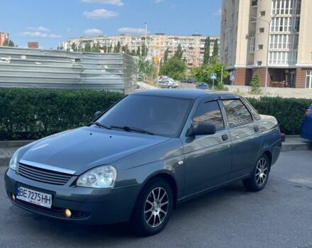 Серый ВАЗ 2170 Priora, объемом двигателя 1.6 л и пробегом 180 тыс. км за 3550 $, фото 1 на Automoto.ua