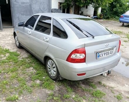 Серый ВАЗ 2170 Priora, объемом двигателя 1.6 л и пробегом 259 тыс. км за 2200 $, фото 1 на Automoto.ua