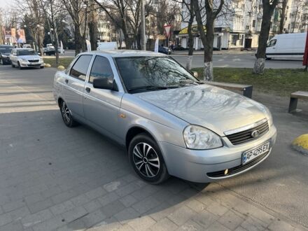 ВАЗ 2170 Priora 2010 у Кременчуге на Automoto.ua Сірий ВАЗ 2170 Priora, об'ємом двигуна 1.6 л та пробігом 113 тис. км за 3200 $, фото 1 на Automoto.ua