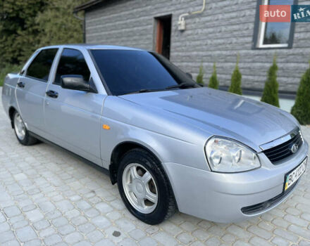Серый ВАЗ 2170 Priora, объемом двигателя 0 л и пробегом 178 тыс. км за 2850 $, фото 1 на Automoto.ua