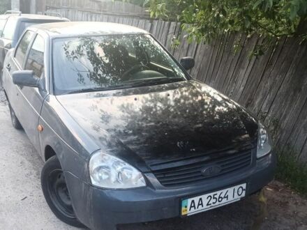 ВАЗ 2170 Priora 2010 у Василькове на Automoto.ua Сірий ВАЗ 2170 Priora, об'ємом двигуна 1.6 л та пробігом 222 тис. км за 992 $, фото 1 на Automoto.ua