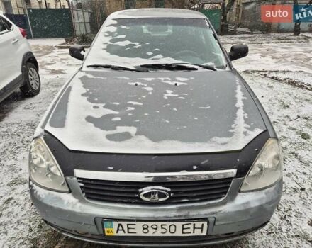 Серый ВАЗ 2170 Priora, объемом двигателя 1.6 л и пробегом 220 тыс. км за 1550 $, фото 1 на Automoto.ua