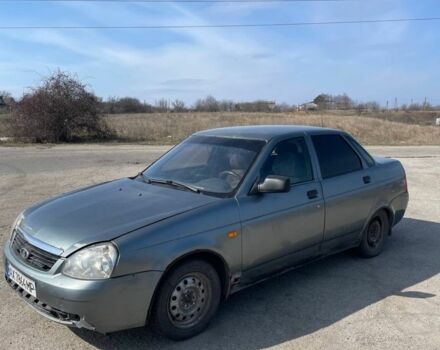 Серый ВАЗ 2170 Priora, объемом двигателя 1.6 л и пробегом 80 тыс. км за 1350 $, фото 1 на Automoto.ua