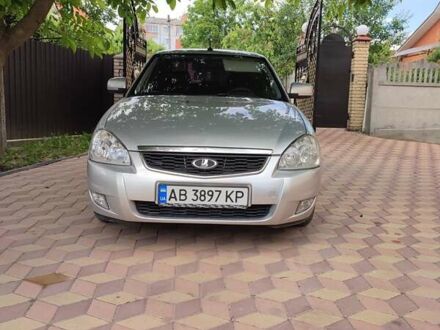 ВАЗ 2170 Priora 2011 в Виннице на Automoto.ua Серый ВАЗ 2170 Priora, объемом двигателя 1.6 л и пробегом 175 тыс. км за 3100 $, фото 1 на Automoto.ua