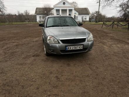 Сірий ВАЗ 2170 Priora, об'ємом двигуна 1.6 л та пробігом 230 тис. км за 2602 $, фото 1 на Automoto.ua