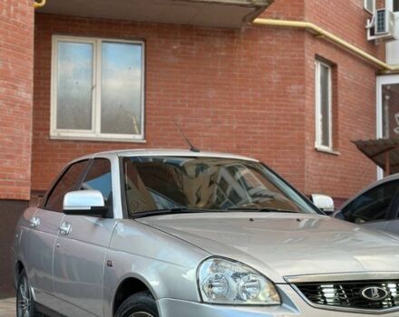 Серый ВАЗ 2170 Priora, объемом двигателя 1.6 л и пробегом 110 тыс. км за 3100 $, фото 1 на Automoto.ua