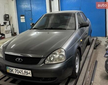 Сірий ВАЗ 2170 Priora, об'ємом двигуна 1.6 л та пробігом 133 тис. км за 3000 $, фото 1 на Automoto.ua