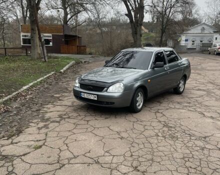 Серый ВАЗ 2170 Priora, объемом двигателя 1.6 л и пробегом 220 тыс. км за 2900 $, фото 1 на Automoto.ua