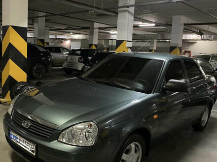 Серый ВАЗ 2170 Priora, объемом двигателя 1.6 л и пробегом 85 тыс. км за 4499 $, фото 1 на Automoto.ua