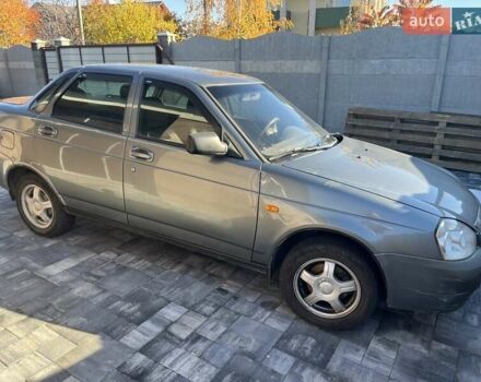 Сірий ВАЗ 2170 Priora, об'ємом двигуна 1.6 л та пробігом 150 тис. км за 2800 $, фото 1 на Automoto.ua
