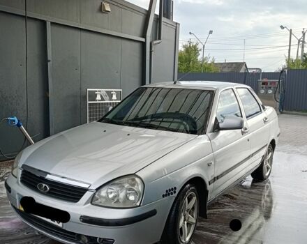 Сірий ВАЗ 2170 Priora, об'ємом двигуна 1.6 л та пробігом 250 тис. км за 2600 $, фото 1 на Automoto.ua