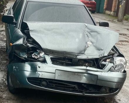 Серый ВАЗ 2170 Priora, объемом двигателя 1.6 л и пробегом 55 тыс. км за 1300 $, фото 1 на Automoto.ua