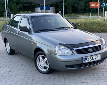 Серый ВАЗ 2170 Priora, объемом двигателя 1.6 л и пробегом 189 тыс. км за 2399 $, фото 1 на Automoto.ua