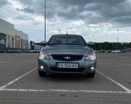 Серый ВАЗ 2170 Priora, объемом двигателя 1.6 л и пробегом 174 тыс. км за 4100 $, фото 1 на Automoto.ua