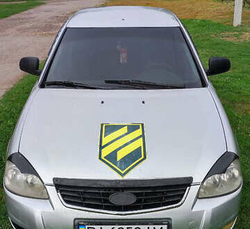 ВАЗ 2170 Priora 2011 у Хороле на Automoto.ua Сірий ВАЗ 2170 Priora, об'ємом двигуна 1.6 л та пробігом 303 тис. км за 2200 $, фото 1 на Automoto.ua