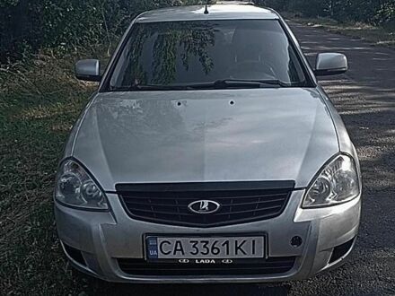 ВАЗ 2170 Priora 2012 у Умани на Automoto.ua Сірий ВАЗ 2170 Priora, об'ємом двигуна 1.6 л та пробігом 250 тис. км за 4000 $, фото 1 на Automoto.ua