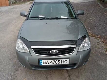 ВАЗ 2170 Priora 2012 у Кропивницькому (Кіровограді) на Automoto.ua Сірий ВАЗ 2170 Priora, об'ємом двигуна 1.6 л та пробігом 174 тис. км за 3600 $, фото 1 на Automoto.ua