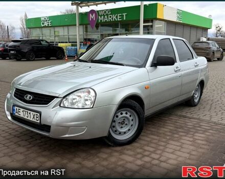 Серый ВАЗ 2170 Priora, объемом двигателя 1.6 л и пробегом 172 тыс. км за 3400 $, фото 1 на Automoto.ua