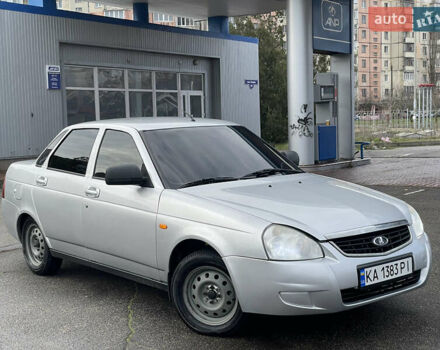 Серый ВАЗ 2170 Priora, объемом двигателя 1.6 л и пробегом 220 тыс. км за 3100 $, фото 1 на Automoto.ua